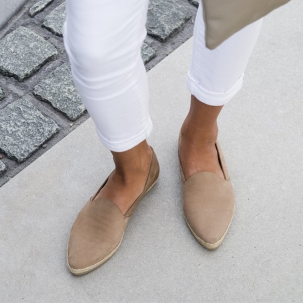 coclico pya loafer • taupe nubuck leather • sz 39 (fits 9) • $360